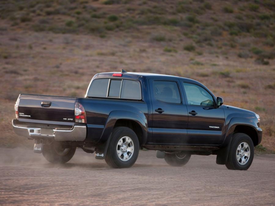  Toyota Tacoma SR5 Double Cab 2012 года  (фото 13 из 23)
